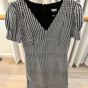 DKNY Monochrome Houndstooth Long Sleeve Dress